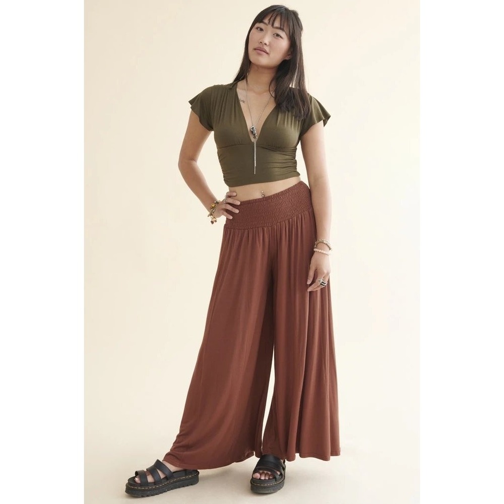 NWOT Earthbound Trading Co Rust Brown Smocked Wide Leg Boho Palazzo Pants Size L